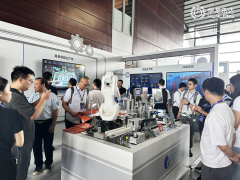 供给同一的软件根本设备